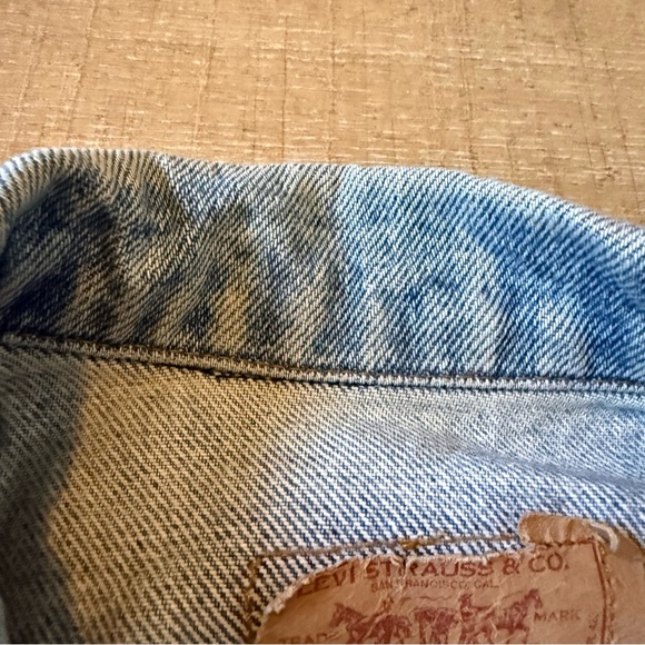 Vintage 1980s Levi’s Type 3 Trucker Blue Denim Jacket 70506 Made In USA 42R - Picture 10 of 16